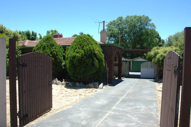 65 Wycombe Street, HIGH WYCOMBE WA 6057, High Wycombe - Thumbnail 2