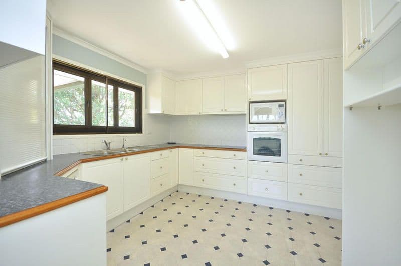 18 Spina Crescent, CARSELDINE QLD 4034, Carseldine - Thumbnail 4