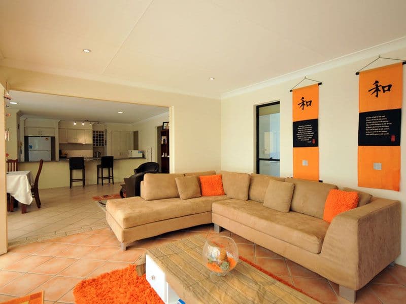18 Breynia Court, ELANORA QLD 4221, Elanora - Thumbnail 6