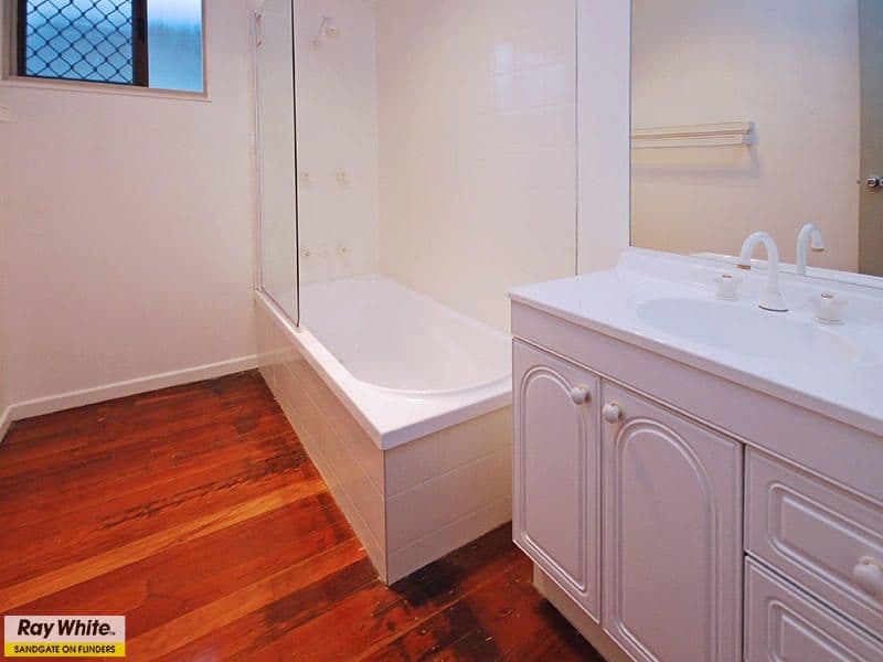 29-31 Runnymede Avenue, Redlynch, QLD, 4870, Redlynch - Thumbnail 4