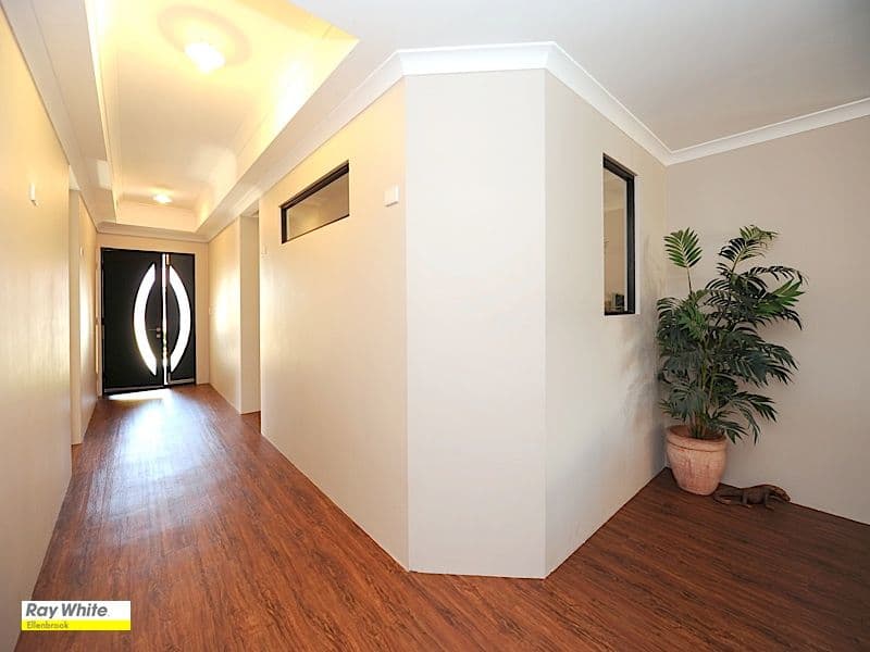 9 Dowlan Way, ELLENBROOK WA 6069, Ellenbrook - Thumbnail 2