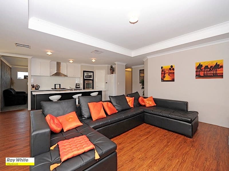 9 Dowlan Way, ELLENBROOK WA 6069, Ellenbrook - Thumbnail 3