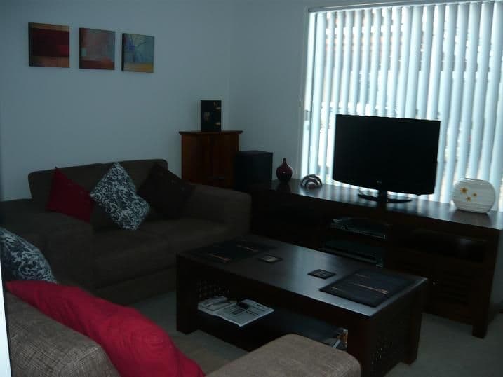 6 /4-6  Stanbury Crescent, MORLEY WA 6062, Morley - Thumbnail 2