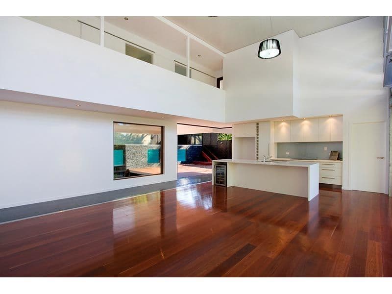 3 Vantage Point Drive, BURLEIGH HEADS QLD 4220, Burleigh Heads - Thumbnail 7