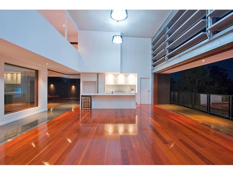 3 Vantage Point Drive, BURLEIGH HEADS QLD 4220, Burleigh Heads - Thumbnail 2