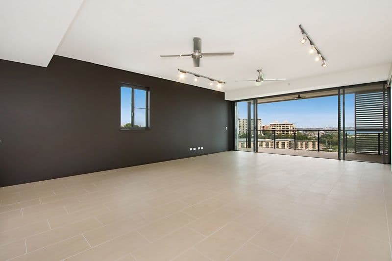 367/19 Kitchener Drive, DARWIN NT 0800, Darwin - Thumbnail 2