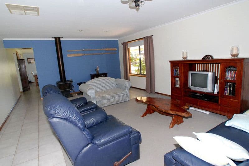 10 Cameron Road, ALDINGA BEACH SA 5173, Aldinga Beach - Thumbnail 3
