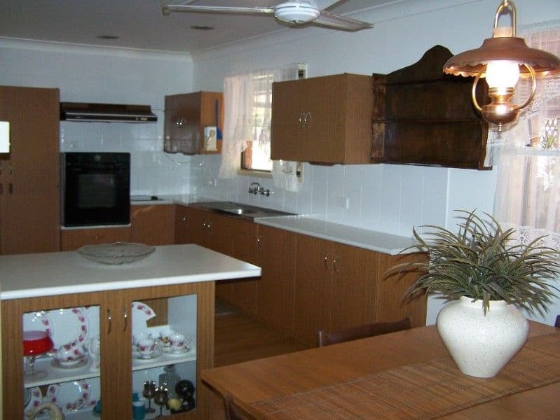 4 Shepherd Street, YEPPOON QLD 4703, Yeppoon - Thumbnail 2