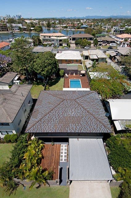 6 Clam Street, RUNAWAY BAY QLD 4216, Runaway Bay - Thumbnail 2