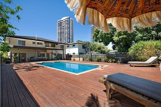 6 Clam Street, RUNAWAY BAY QLD 4216, Runaway Bay - Thumbnail 3
