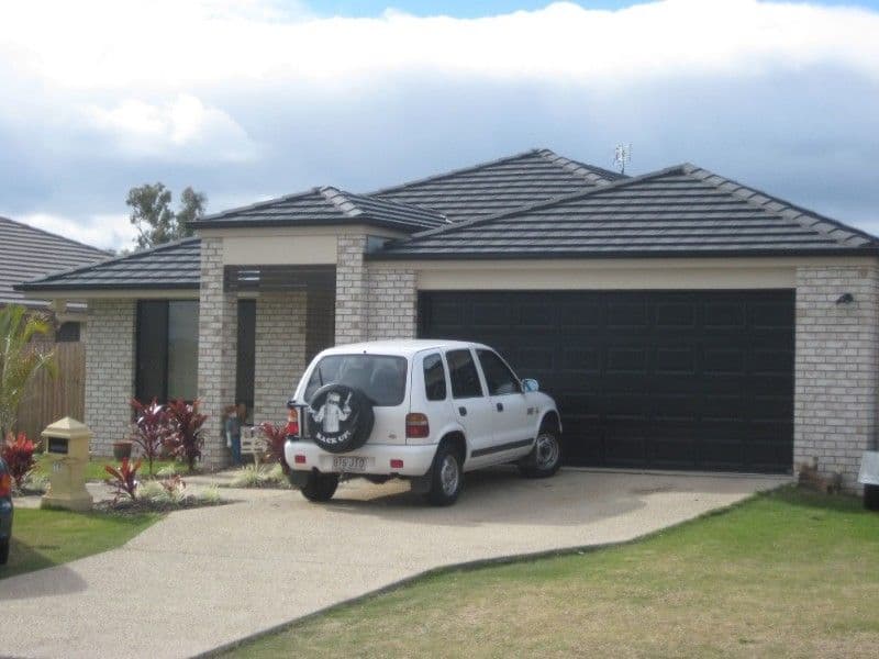 16 Stanford Place, LAIDLEY QLD 4341, Laidley - Image 1