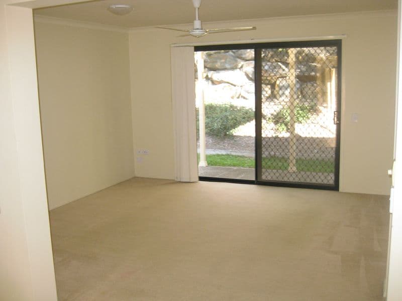 15 Etelka Way, ARUNDEL QLD 4214, Arundel - Image 1