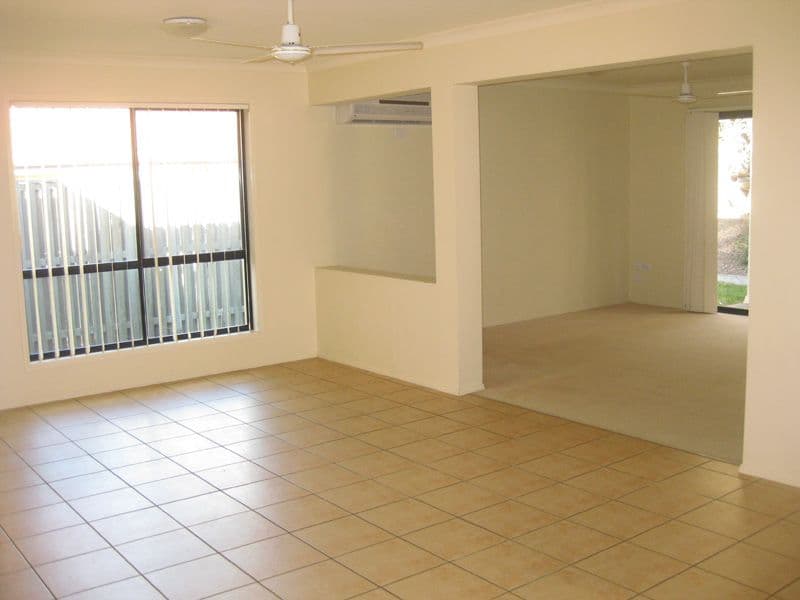 15 Etelka Way, ARUNDEL QLD 4214, Arundel - Thumbnail 5