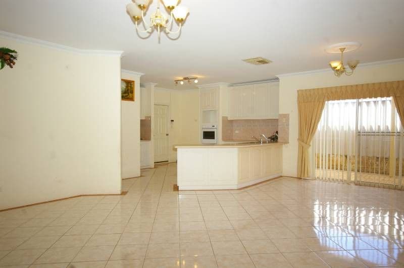 4 Donegal Lane, ALEXANDER HEIGHTS WA 6064, Alexander Heights - Thumbnail 2