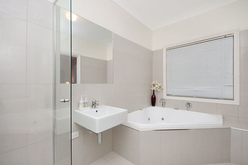 16 Dalrello Street, CARINA QLD 4152, Carina - Thumbnail 8