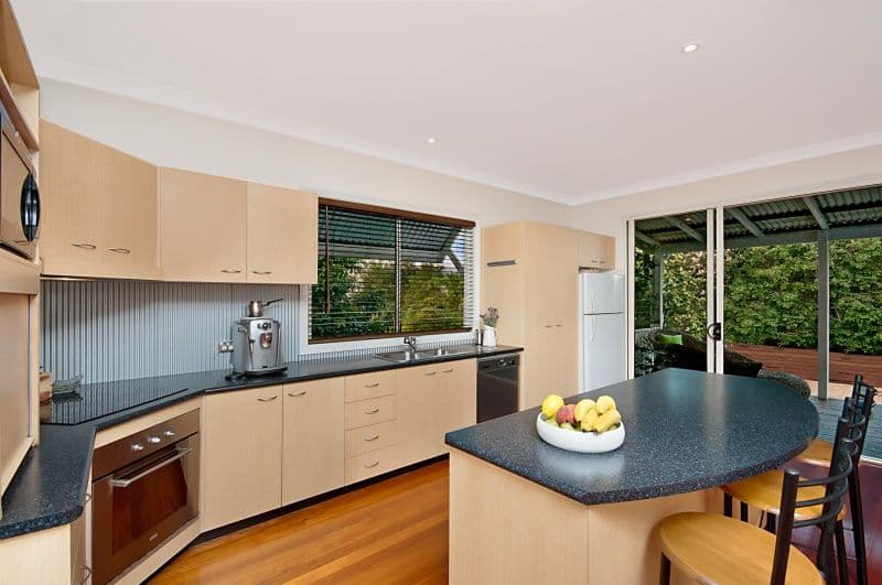 16 Dalrello Street, CARINA QLD 4152, Carina - Thumbnail 5