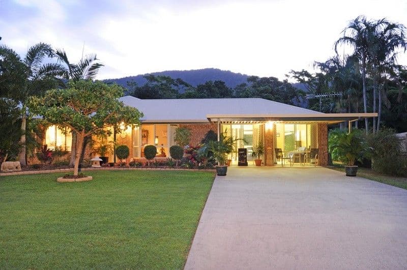 14 Catherine Crescent, JUBILEE POCKET QLD 4802, Jubilee Pocket - Image 1