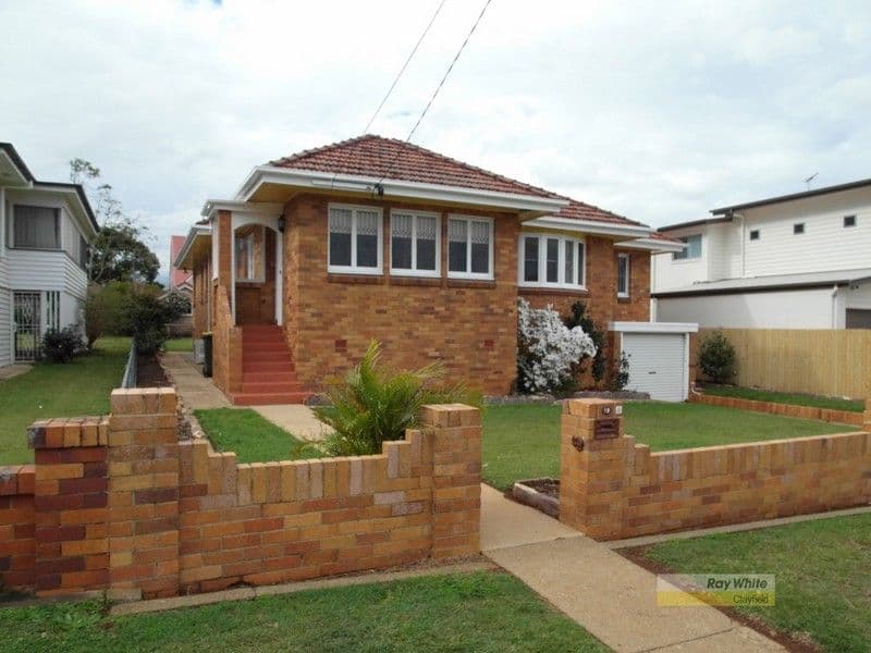 19 Sunny Avenue, WAVELL HEIGHTS QLD 4012, Wavell Heights - Thumbnail 2
