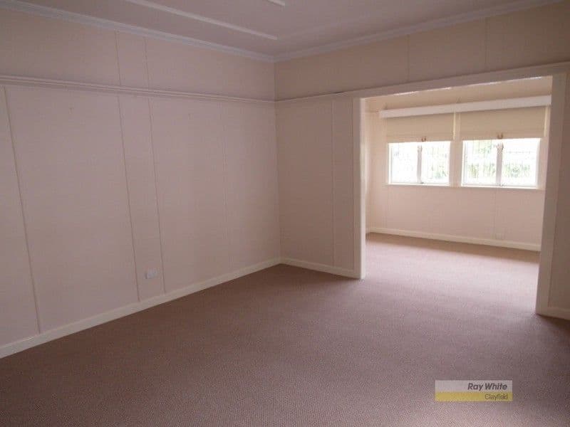 19 Sunny Avenue, WAVELL HEIGHTS QLD 4012, Wavell Heights - Thumbnail 7