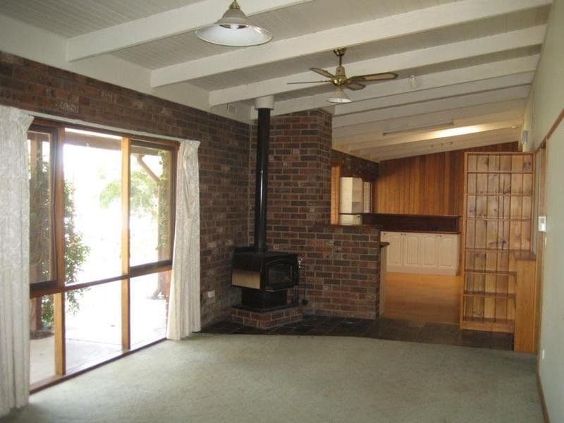 80 Kyneton Road, HEATHCOTE VIC 3523, Heathcote - Thumbnail 5