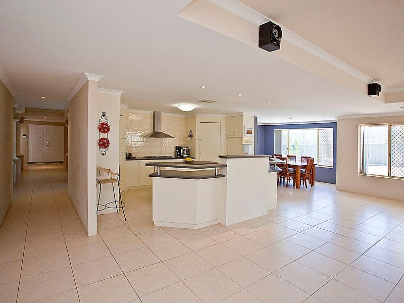 26 Dongara Circle, JANE BROOK WA 6056, Jane Brook - Thumbnail 5