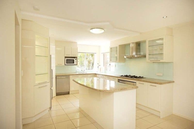 324 Ham Road, WISHART QLD 4122, Wishart - Thumbnail 2