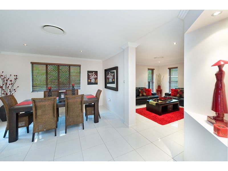 11 Laird Avenue, NORMAN GARDENS QLD 4701, Norman Gardens - Thumbnail 4