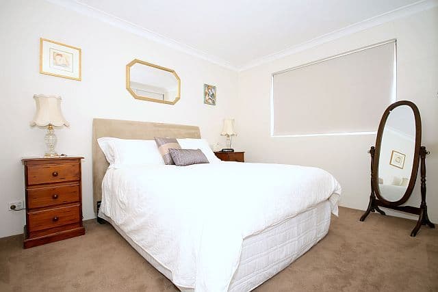 52 Denman Road, GEORGES HALL NSW 2198, Georges Hall - Thumbnail 6