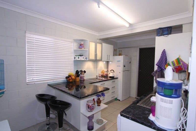 70 Jefferis Street, BUNDABERG NORTH QLD 4670, Bundaberg North - Thumbnail 8