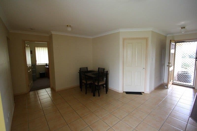 8 Ficus Drive, MEADOWBROOK QLD 4131, Meadowbrook - Thumbnail 4