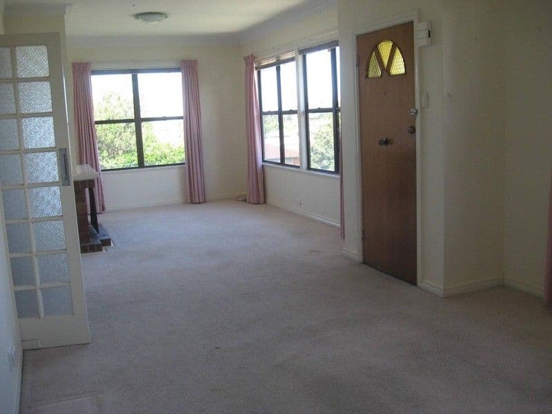56 Bilsen Road, WAVELL HEIGHTS QLD 4012, Wavell Heights - Thumbnail 4