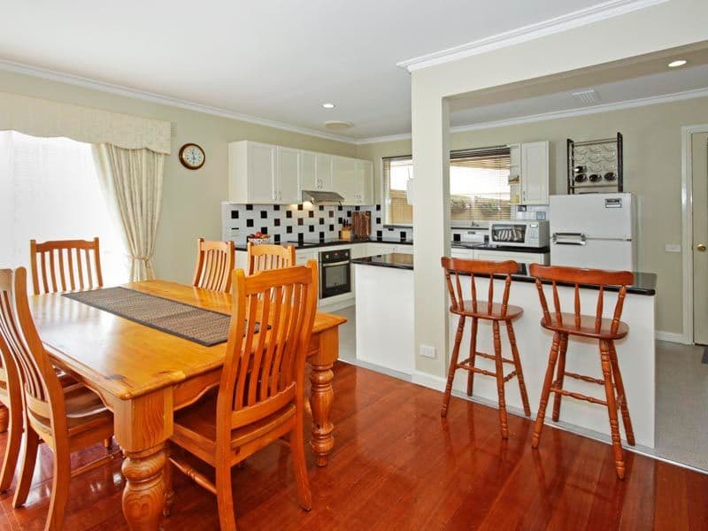 13 Elliott Avenue, HIGHTON VIC 3216, Highton - Thumbnail 4