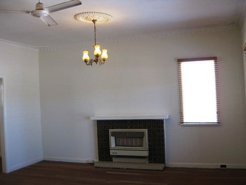 19 Salisbury Road, MIDVALE WA 6056, Midvale - Thumbnail 4