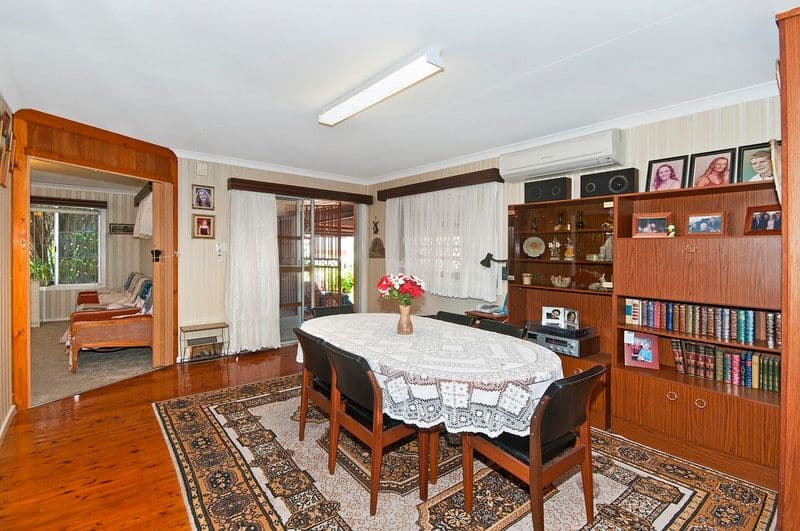 60 Laguna Avenue, PALM BEACH QLD 4221, Palm Beach - Thumbnail 4