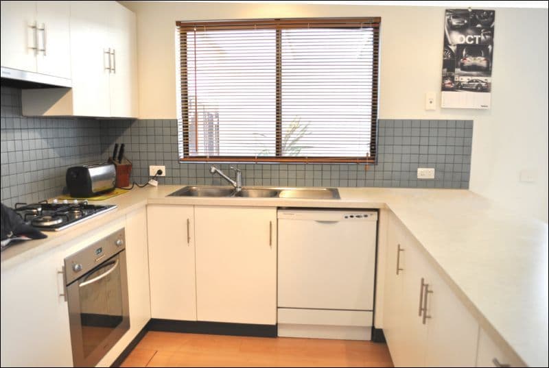 2-4 Annette Court, WARRNAMBOOL VIC 3280, Warrnambool - Thumbnail 2