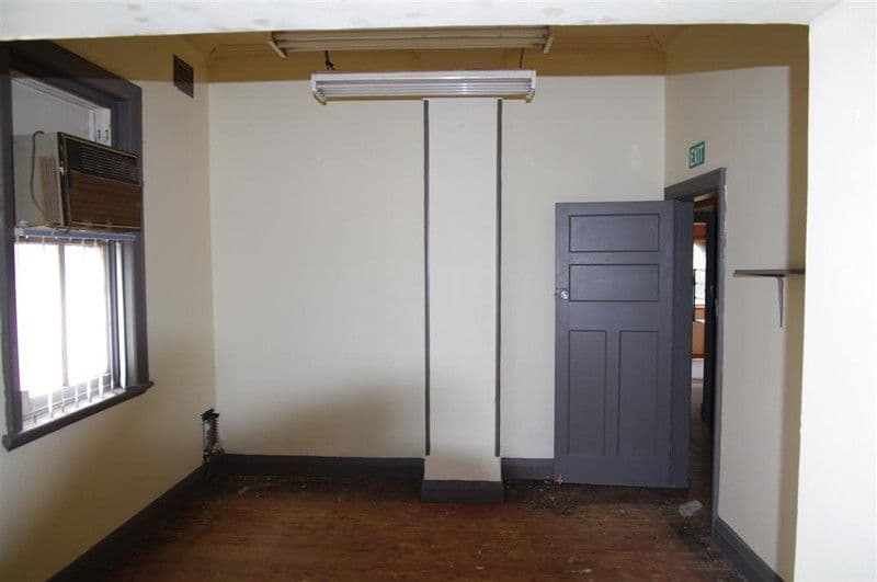 2 King Street, NARRANDERA NSW 2700, Narrandera - Thumbnail 2