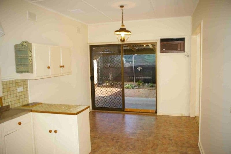 7 Gillespie Street, BERRI SA 5343, Berri - Thumbnail 4