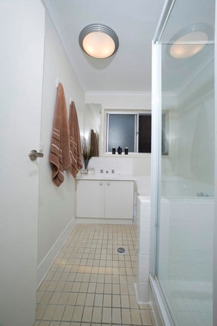 17 Parliament Street, BETHANIA QLD 4205, Bethania - Thumbnail 7