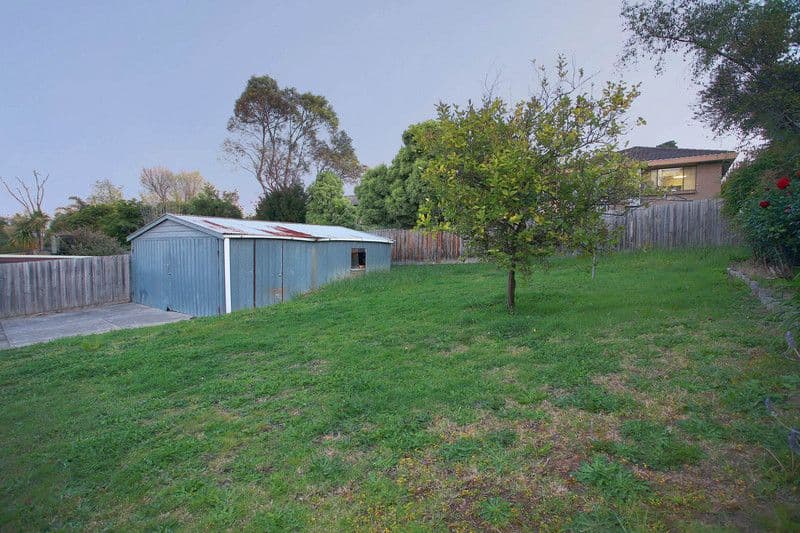 18 McKenzie Street, DONCASTER EAST VIC 3109, Doncaster East - Thumbnail 4