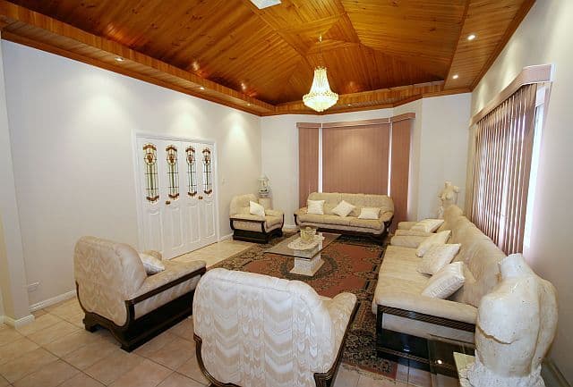 24 Keswick Street, GEORGES HALL NSW 2198, Georges Hall - Thumbnail 2