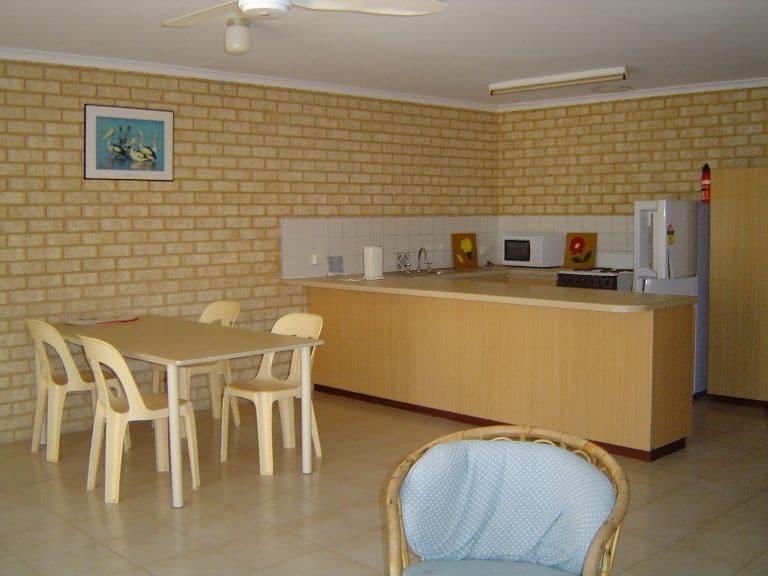 Unit 2 / 4 George Street, PORT DENISON WA 6525, Port Denison - Thumbnail 3