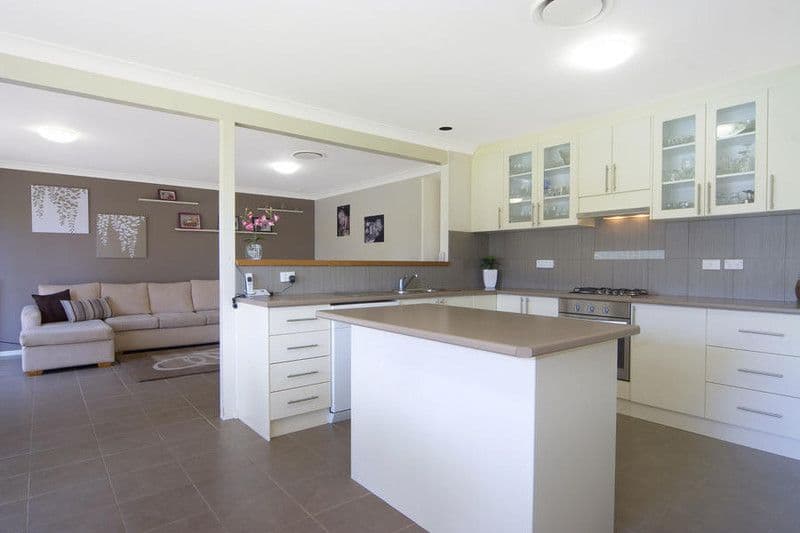 17 Protea Place, CHERRYBROOK NSW 2126, Cherrybrook - Thumbnail 2