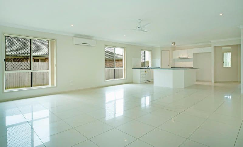 10 Southern Lights Drive, UPPER COOMERA QLD 4209, Upper Coomera - Thumbnail 2
