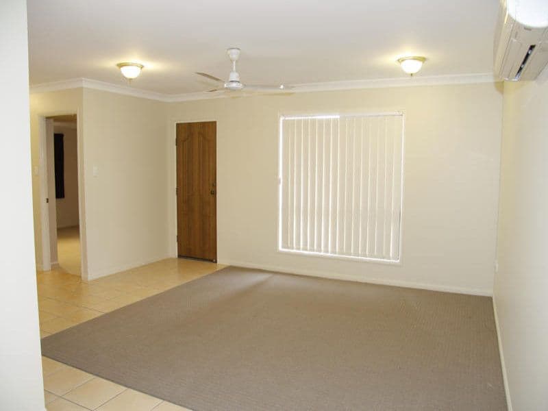 8 Burns Crescent, Wondai, QLD, 4606, Wondai - Thumbnail 5