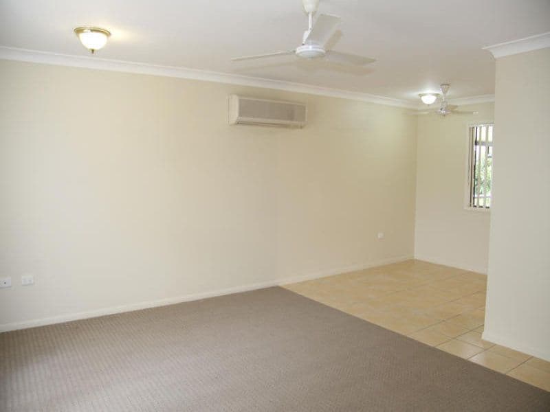 8 Burns Crescent, Wondai, QLD, 4606, Wondai - Thumbnail 6