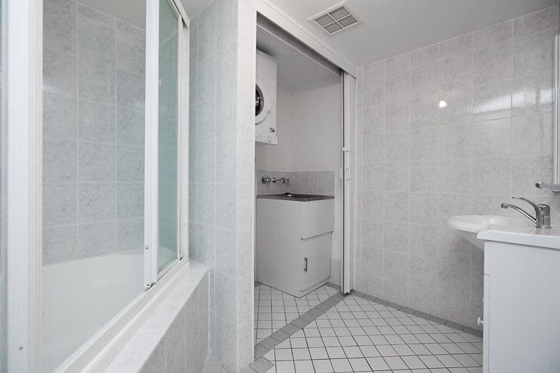 25B/9 Chandler Street, BELCONNEN ACT 2617, Belconnen - Thumbnail 2