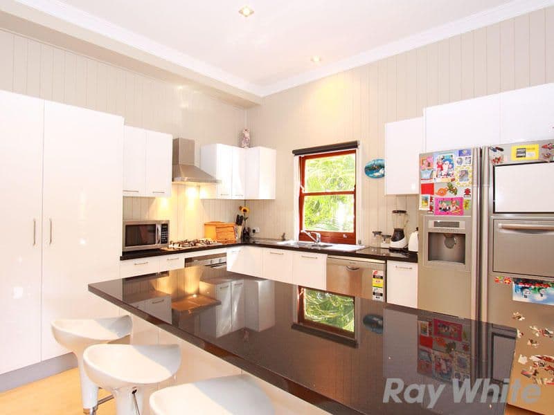 98 Queenstown Avenue, BOONDALL QLD 4034, Boondall - Thumbnail 2