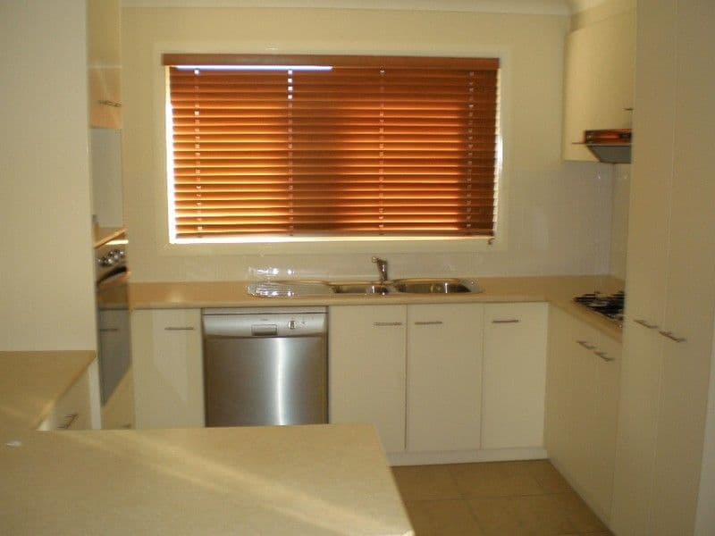 52 Herbert Street, GOONDIWINDI QLD 4390, Goondiwindi - Thumbnail 2