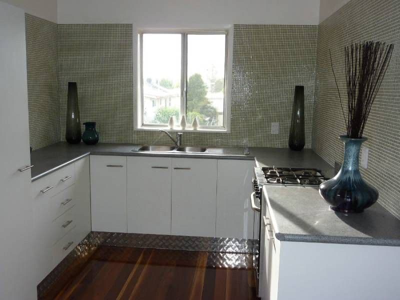 8 Ironbark Crescent, RACEVIEW QLD 4305, Raceview - Thumbnail 6