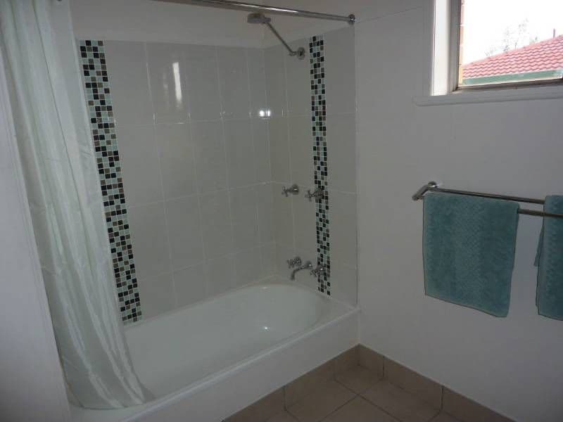 8 Ironbark Crescent, RACEVIEW QLD 4305, Raceview - Thumbnail 8